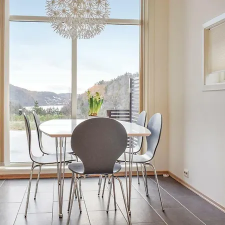 Tatil Evi Four-bedroom Holiday In *